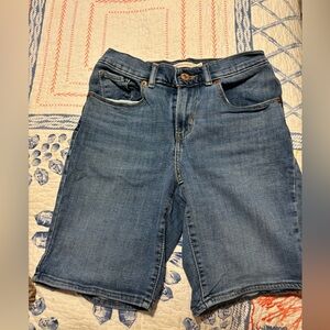 Levi’s Bermuda shorts